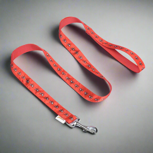 Marvel Comics Spiderman 6 Foot Dog Leash (72 inch) | Cute Spiderman Logo Dog Leash Easily Attaches to Any Dog Collar or Harness | 6Ft Marvel Comics Red Spiderman Dog Leash